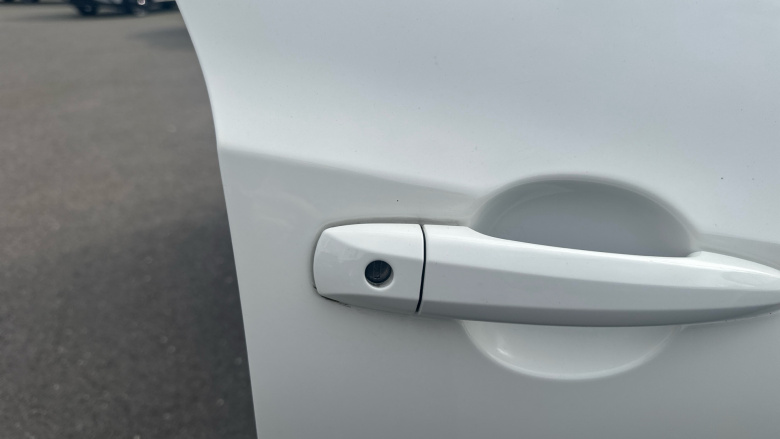 Nissan Juke 1.0 DiG-T 114 Acenta 5dr Petrol Hatchback